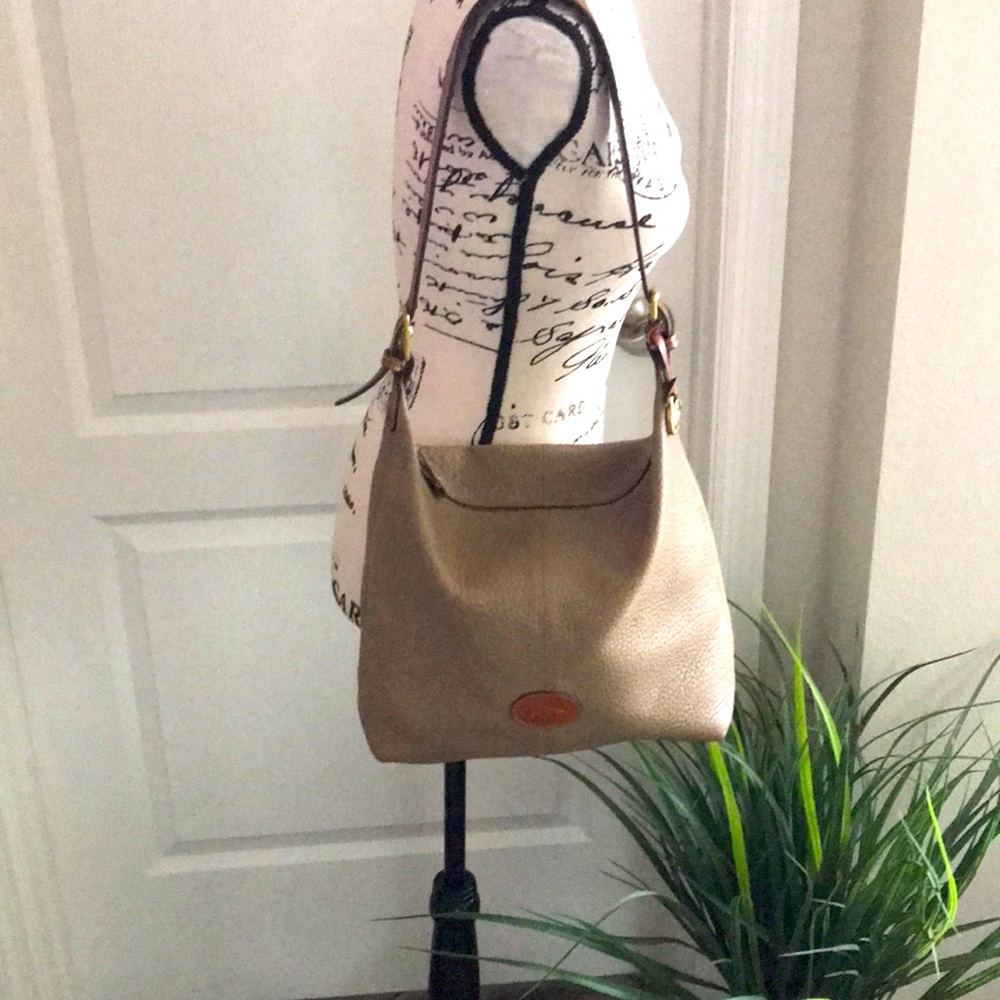 Dooney & Bourke bag